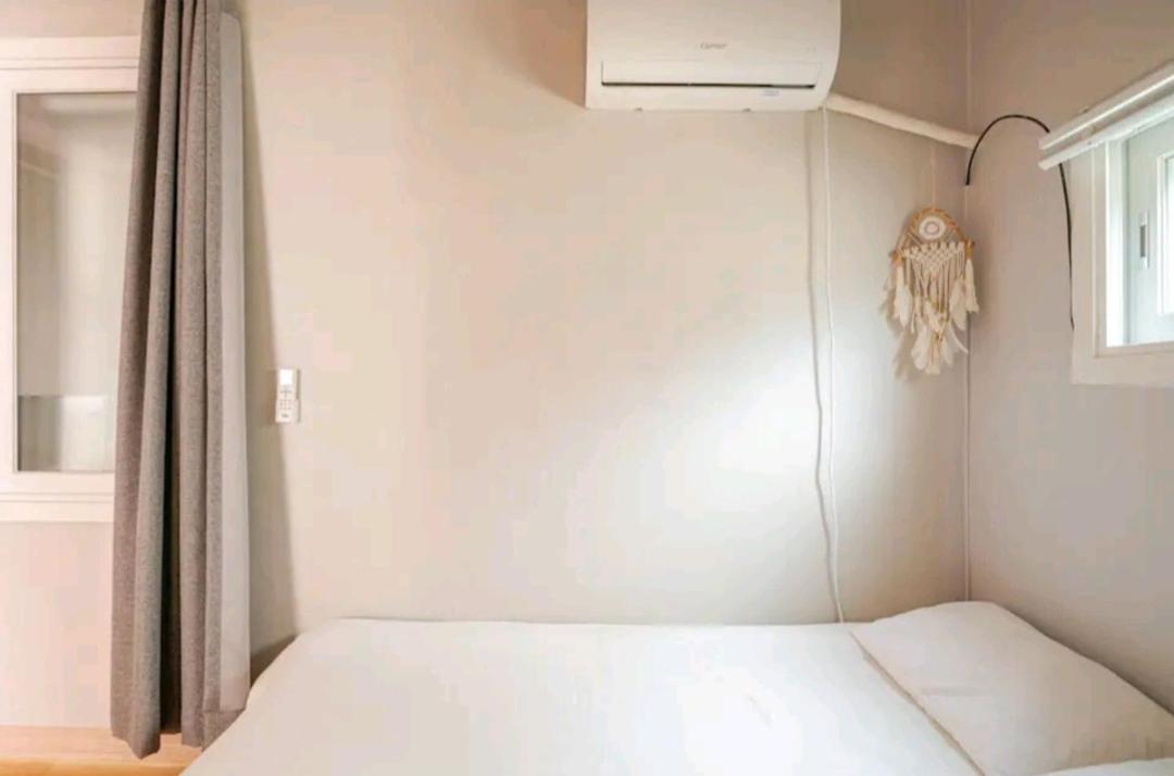 Dani House *